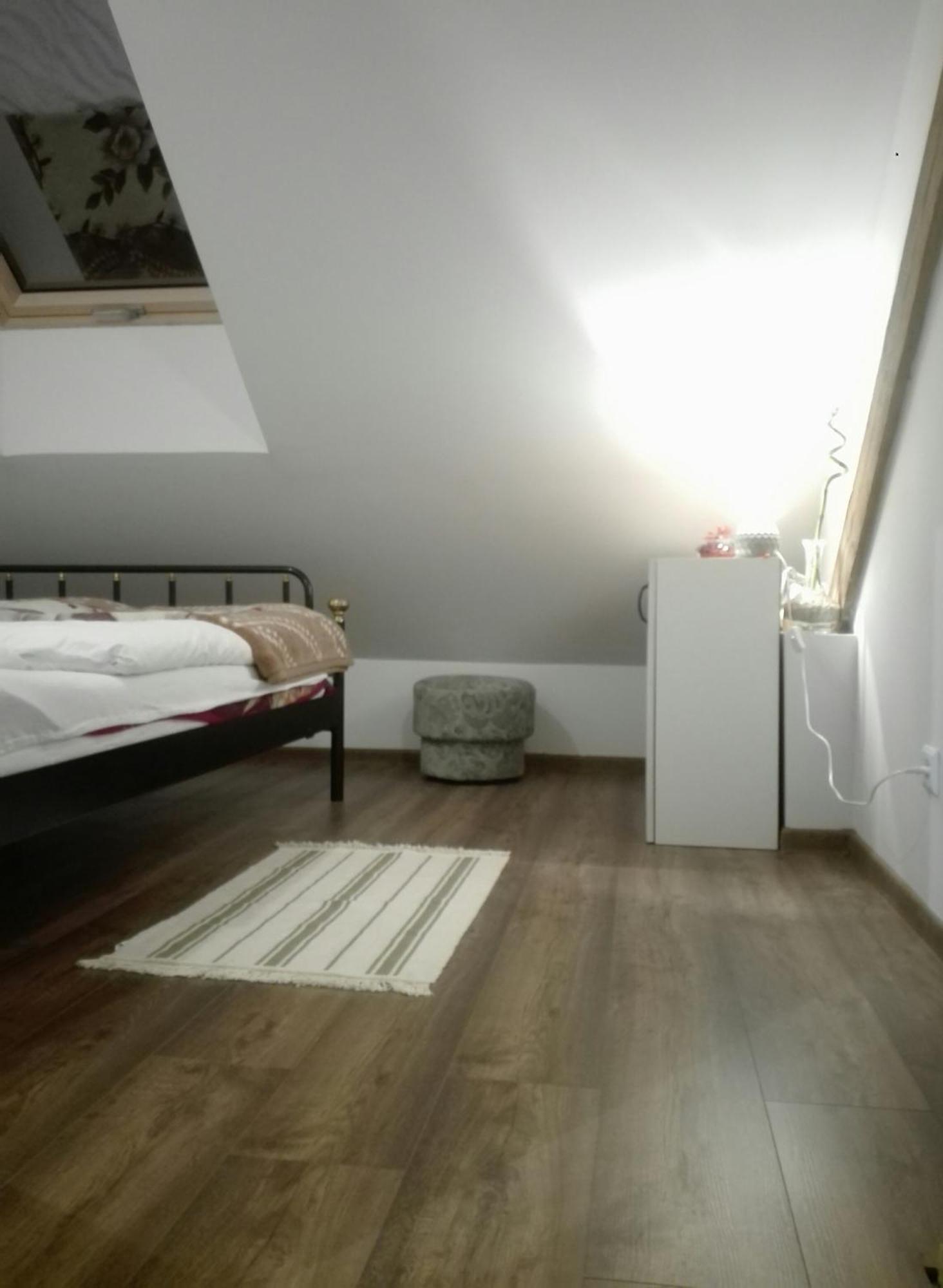 Sky View Condo In Tarnowskie Góry Esterno foto
